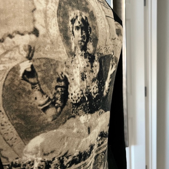 ✨Rare✨ Lululemon Woman Buddha Size 8 Black Hoodie - Picture 12 of 12